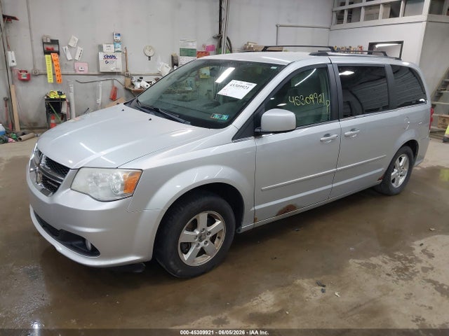2011 Dodge Grand Caravan Crew მანქანა იყიდება აუქციონზე, vin: 2D4RN5DG5BR718958, აუქციონის ნომერი: 45309921