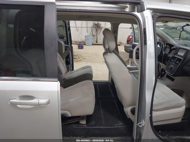 2011 Dodge Grand Caravan Crew მანქანა იყიდება აუქციონზე, vin: 2D4RN5DG5BR718958, აუქციონის ნომერი: 45309921