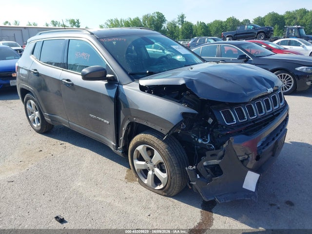2019 Jeep Compass Latitude 4x4 მანქანა იყიდება აუქციონზე, vin: 3C4NJDBB6KT800820, აუქციონის ნომერი: 45309929