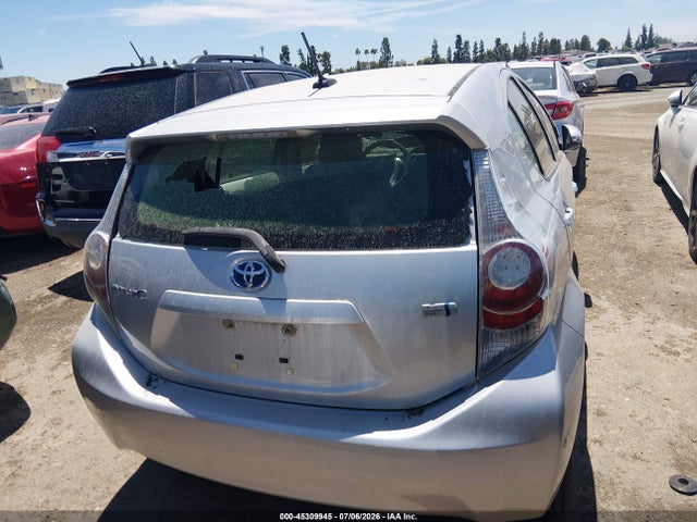 Toyota Prius C Three 2014 JTDKDTB3XE1066224 Image 16