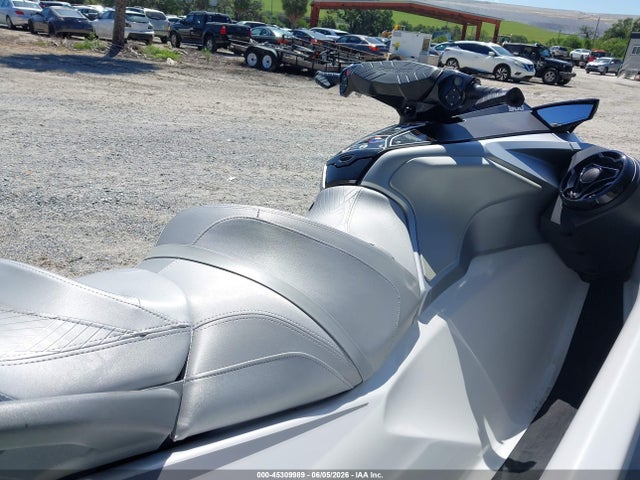 Seadoo Gtx-300 Limited 2024 YDV50060A424 Image 8