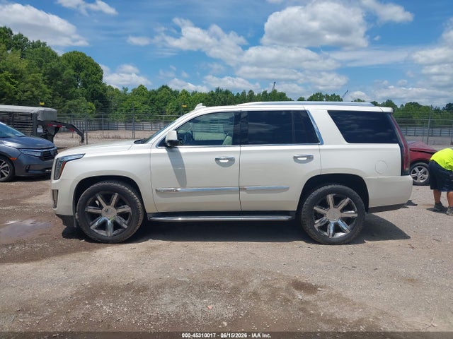45310017 :رقم المزاد ، 1GYS4MKJ9FR735603 vin ، 2015 Cadillac Escalade Luxury مزاد بيع