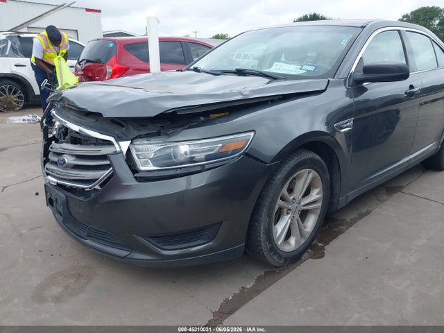 45310031 :رقم المزاد ، 1FAHP2D8XHG110640 vin ، 2017 Ford Taurus Se مزاد بيع