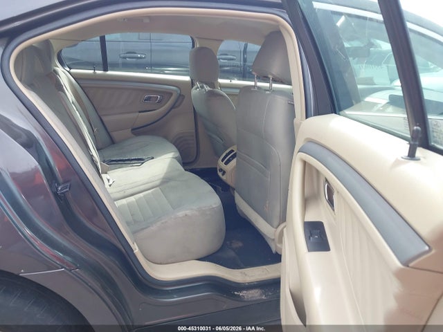 45310031 :رقم المزاد ، 1FAHP2D8XHG110640 vin ، 2017 Ford Taurus Se مزاد بيع