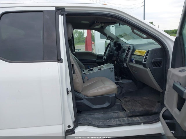 Aukcja sprzedaży 2017 Ford F-550 Chassis Xlt, vin: 1FD0X5HT3HEE87325, numer aukcji: 45310039