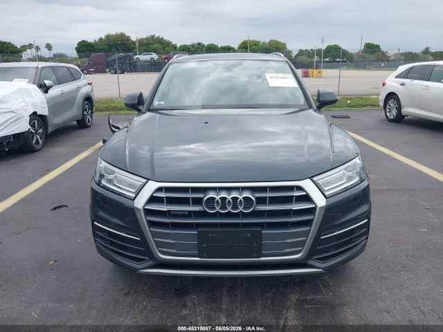 45310067 :رقم المزاد ، WA1ANAFYXJ2202689 vin ، 2018 Audi Q5 2.0t Premium/2.0t Tech Premium مزاد بيع