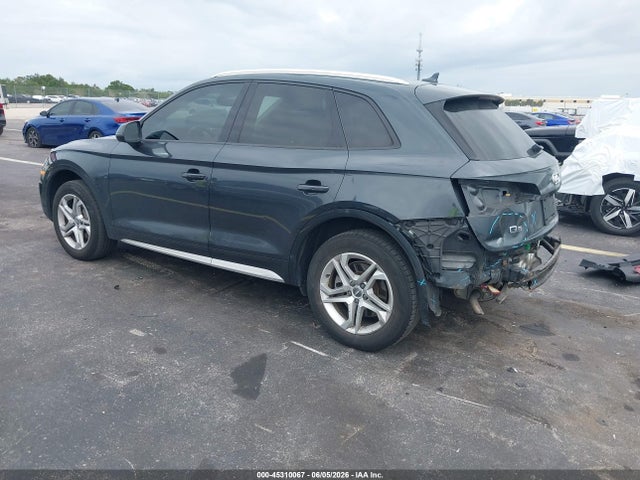 45310067 :رقم المزاد ، WA1ANAFYXJ2202689 vin ، 2018 Audi Q5 2.0t Premium/2.0t Tech Premium مزاد بيع