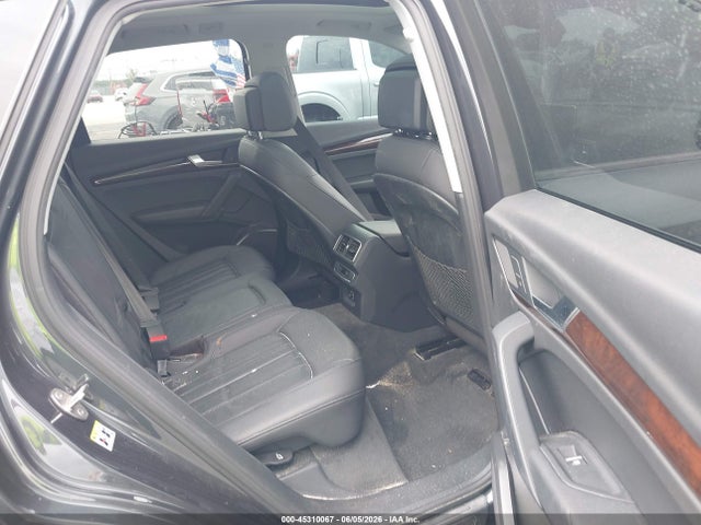 45310067 :رقم المزاد ، WA1ANAFYXJ2202689 vin ، 2018 Audi Q5 2.0t Premium/2.0t Tech Premium مزاد بيع