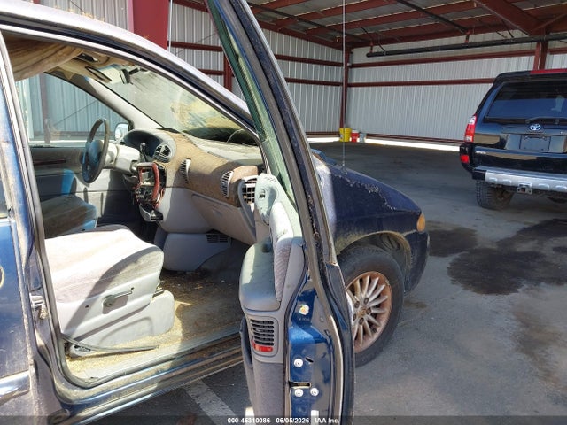 Продаж на аукціоні авто 2000 Chrysler Town & Country Lx, vin: 1C4GP44R4YB585563, номер лоту: 45310086