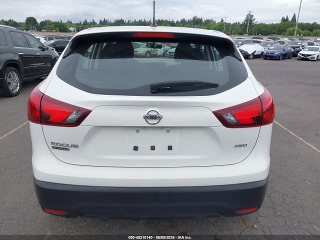 JN1BJ1CR7KW341209 Nissan Rogue Sport S