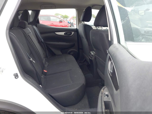 JN1BJ1CR7KW341209 Nissan Rogue Sport S