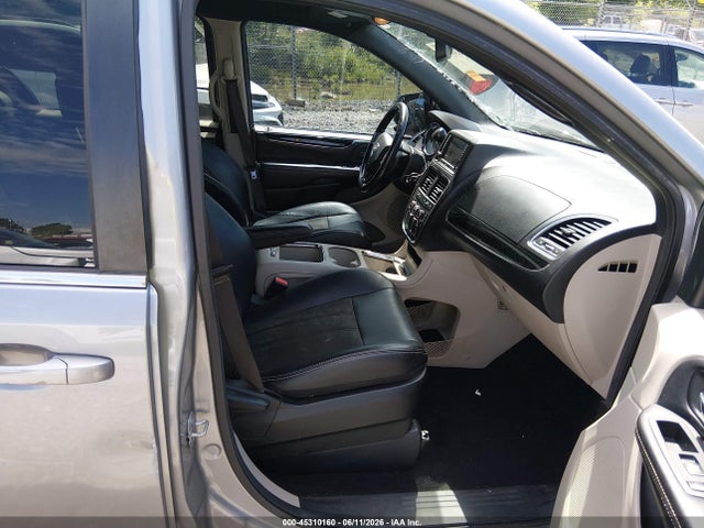 45310160 :رقم المزاد ، 2C4RDGCG8KR773708 vin ، 2019 Dodge Grand Caravan Sxt مزاد بيع
