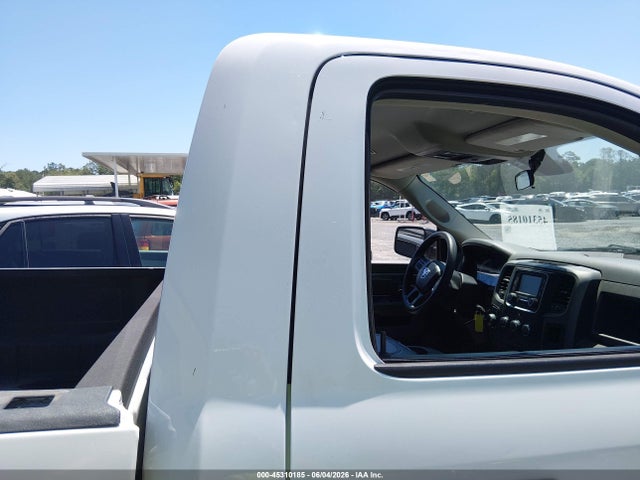 3C6JR6DG8HG764875 RAM 1500 Tradesman 4x2 8&#039; Box