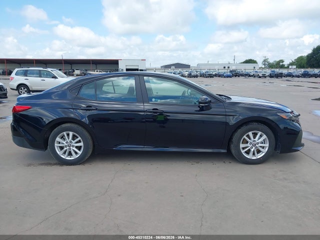 Продаж на аукціоні авто 2026 Toyota Camry Le, vin: 4T1DAACK9TU702781, номер лоту: 45310224