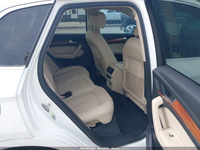 2023 Audi Q5 Premium 40 Tfsi Quattro S Tronic მანქანა იყიდება აუქციონზე, vin: WA1ABAFY2P2197845, აუქციონის ნომერი: 45310229
