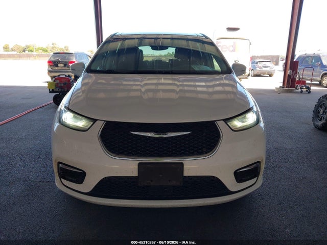 Chrysler Pacifica Hybrid Touring L 2022 2C4RC1L79NR222143 Image 12