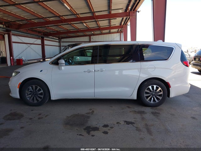 Chrysler Pacifica Hybrid Touring L 2022 2C4RC1L79NR222143 Image 14