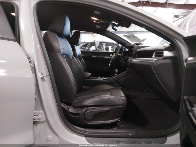 2024 Kia K5 Gt-line მანქანა იყიდება აუქციონზე, vin: 5XXG64J23RG262448, აუქციონის ნომერი: 45310272
