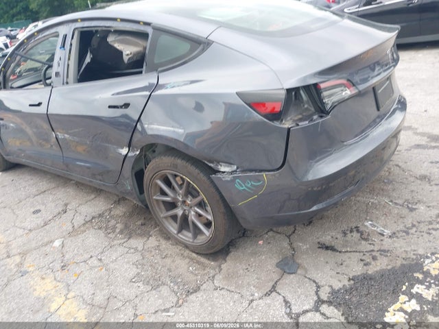 Tesla Model 3 Rear-wheel Drive 2023 5YJ3E1EA5PF705622 Image 19
