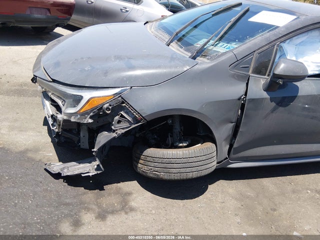 Toyota Corolla Hybrid Le 2024 JTDBCMFE1R3036866 Image 6