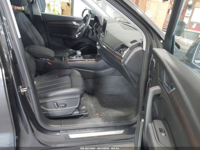 2021 Audi Q5 Premium 45 Tfsi Quattro S Tronic მანქანა იყიდება აუქციონზე, vin: WA1AAAFY4M2031695, აუქციონის ნომერი: 45310362