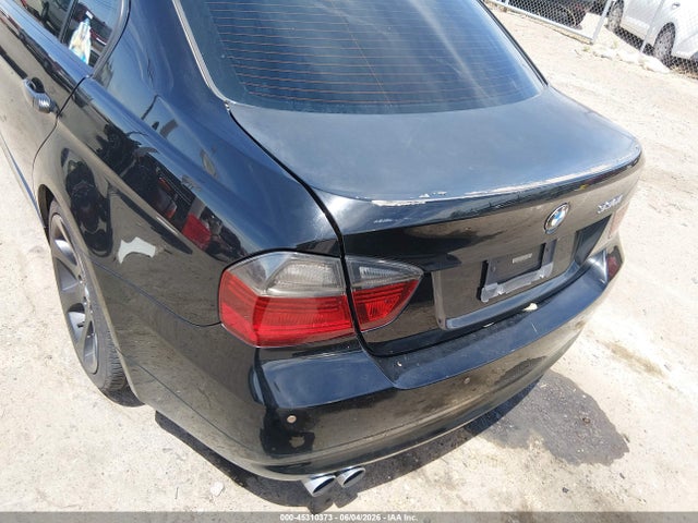 Продаж на аукціоні авто 2006 Bmw 330i, vin: WBAVB33556PS14830, номер лоту: 45310373