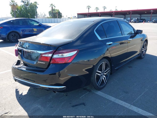 45310377 :رقم المزاد ، 1HGCR2F54HA275072 vin ، 2017 Honda Accord Sport مزاد بيع