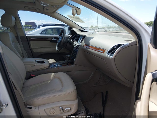 Audi Q7 3.0t Premium 2014 WA1LGAFE8ED006933 Image 5