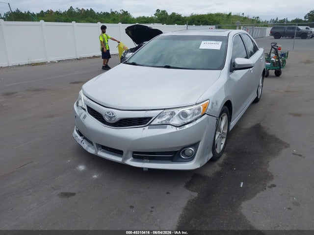 Aukcja sprzedaży 2014 Toyota Camry Se, vin: 4T1BF1FK2EU737573, numer aukcji: 45310416
