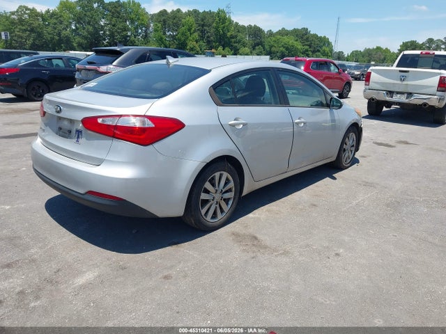 Aukcja sprzedaży 2015 Kia Forte Lx, vin: KNAFX4A68F5353045, numer aukcji: 45310421