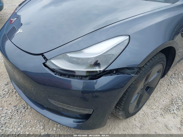 2022 Tesla Model 3 Long Range Dual Motor All-wheel Drive მანქანა იყიდება აუქციონზე, vin: 5YJ3E1EB9NF341968, აუქციონის ნომერი: 45310445