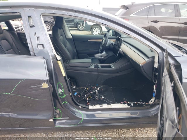 2022 Tesla Model 3 Long Range Dual Motor All-wheel Drive მანქანა იყიდება აუქციონზე, vin: 5YJ3E1EB9NF341968, აუქციონის ნომერი: 45310445