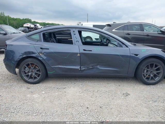 2022 Tesla Model 3 Long Range Dual Motor All-wheel Drive მანქანა იყიდება აუქციონზე, vin: 5YJ3E1EB9NF341968, აუქციონის ნომერი: 45310445