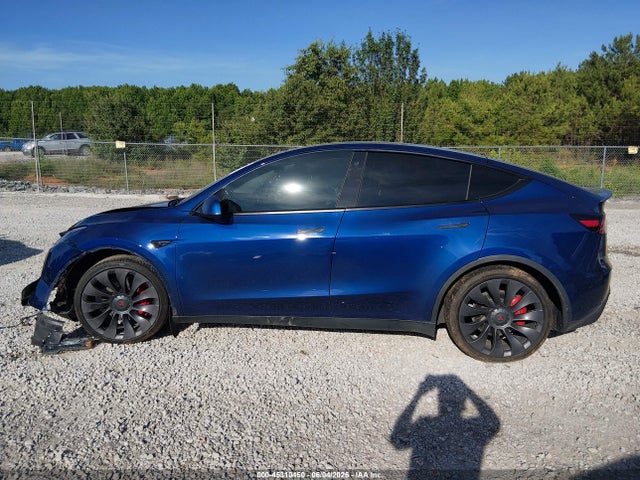 45310450 :رقم المزاد ، 7SAYGDEF7NF310239 vin ، 2022 Tesla Model Y Performance Dual Motor All-wheel Drive مزاد بيع