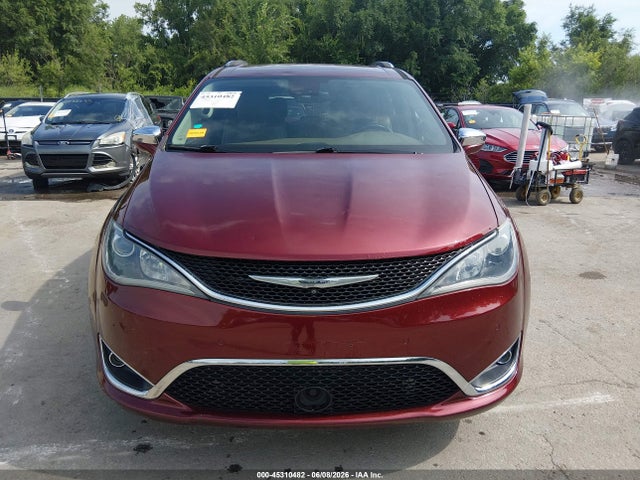 Продажа на аукционе авто 2017 Chrysler Pacifica Limited, vin: 2C4RC1GGXHR804718, номер лота: 45310482