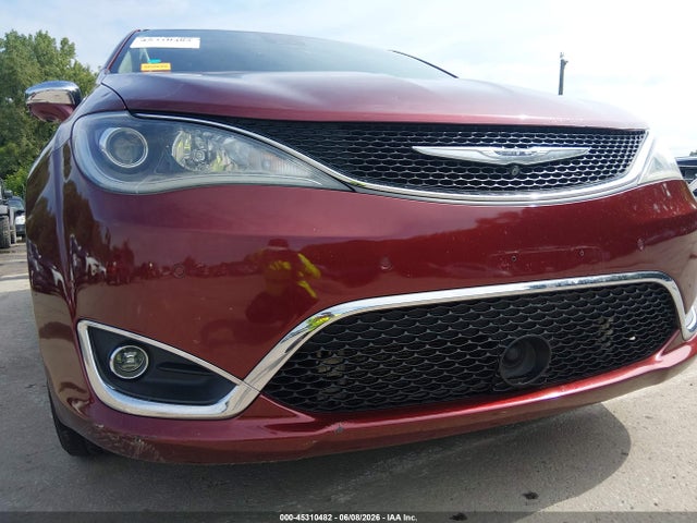 Auction sale of the 2017 Chrysler Pacifica Limited, vin: 2C4RC1GGXHR804718, lot number: 45310482