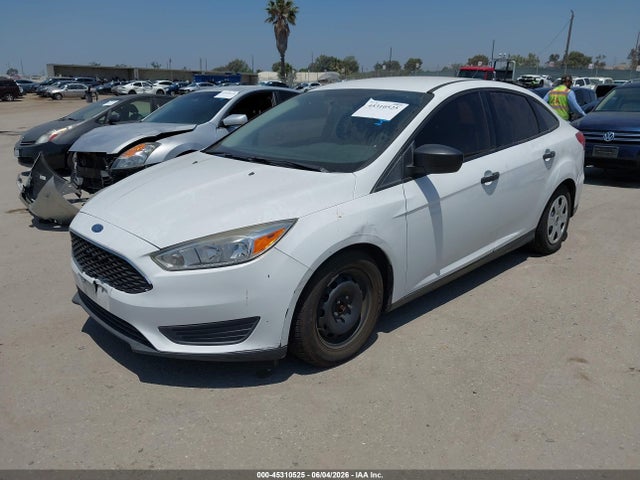 1FADP3E29FL385774 Ford FOCUS S