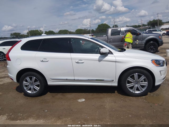 2016 Volvo Xc60 T6 Drive-e Platinum მანქანა იყიდება აუქციონზე, vin: YV449MRM0G2904298, აუქციონის ნომერი: 45310538