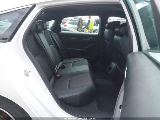1HGCV3F29NA030643 Honda Accord Hybrid Sport