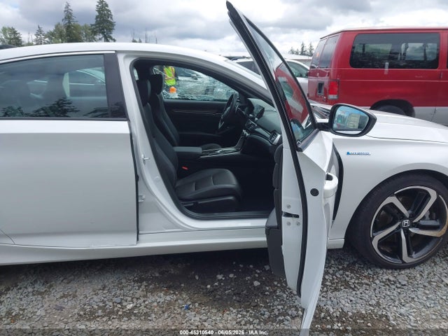1HGCV3F29NA030643 Honda Accord Hybrid Sport