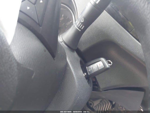 Nissan ROGUE S 2017 5N1AT2MT0HC860773 Image 11