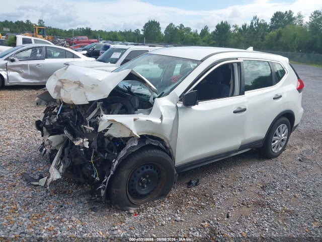 Nissan ROGUE S 2017 5N1AT2MT0HC860773 Image 2