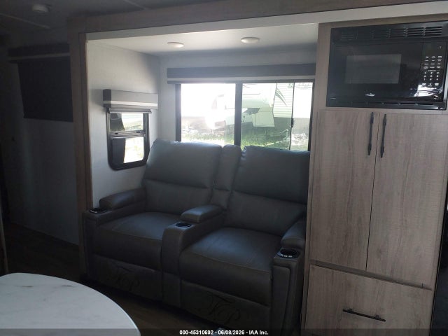Grand Design Imagine 2024 573TE3126R6650406 Image 15
