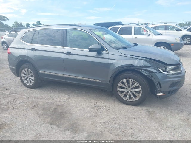 45310704 :رقم المزاد ، 3VV2B7AX0JM151394 vin ، 2018 Volkswagen Tiguan 2.0t Se/2.0t Sel مزاد بيع