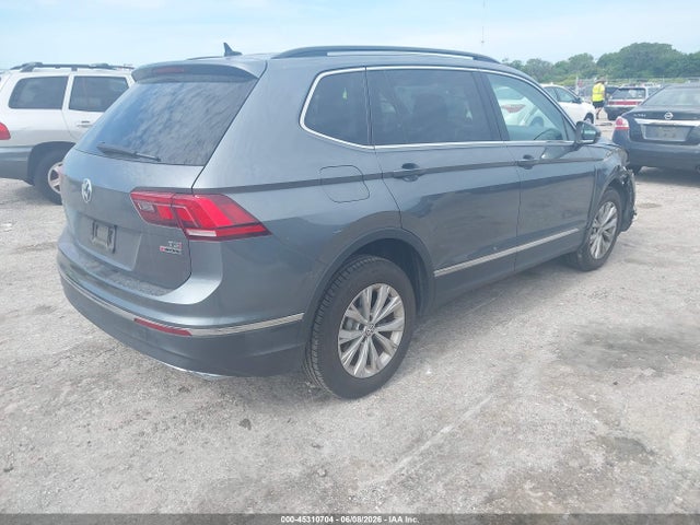 45310704 :رقم المزاد ، 3VV2B7AX0JM151394 vin ، 2018 Volkswagen Tiguan 2.0t Se/2.0t Sel مزاد بيع