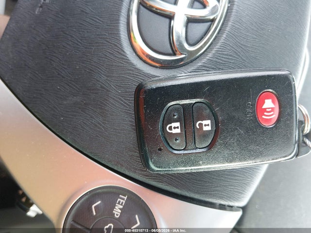2012 Toyota Prius Three მანქანა იყიდება აუქციონზე, vin: JTDKN3DU2C5475424, აუქციონის ნომერი: 45310713