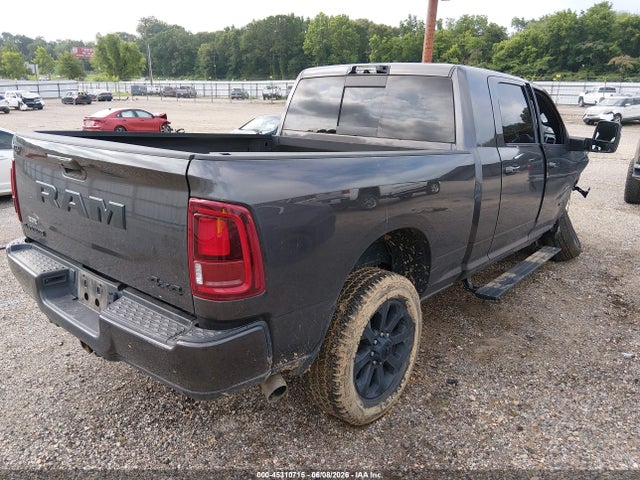 3C6UR5NL4SG517055 RAM 2500 Laramie 4x4 6&#039;4 Box