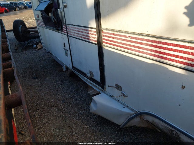 Продажа на аукционе авто 1991 Carriage Fifth Wheel, vin: 16F62B3R9M1009225, номер лота: 45310726