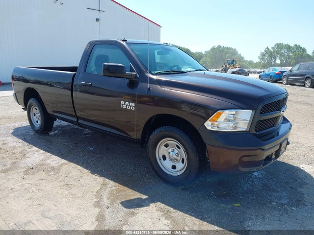 45310749 :رقم المزاد ، 3C6JR7DGXHG681308 vin ، 2017 Ram 1500 Tradesman  4x4 8' Box مزاد بيع