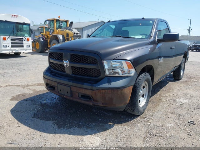 45310749 :رقم المزاد ، 3C6JR7DGXHG681308 vin ، 2017 Ram 1500 Tradesman  4x4 8' Box مزاد بيع